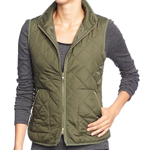 Old Navy Olive Green Quilted Vest 